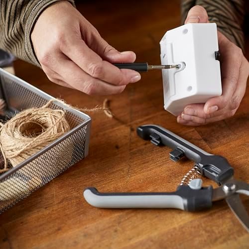 Fiskars Large Everyday Package Opener, Clamshell & Zip Tie Cutter
