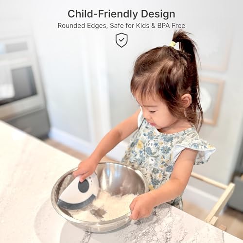 NexTrend grey 5-in-1 flexible dough and bowl scraper