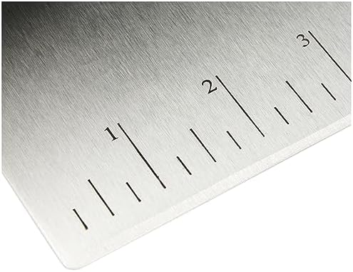 Amazon Basics Multi-Purpose Bench Scraper, Stainless Steel Dough Cutter