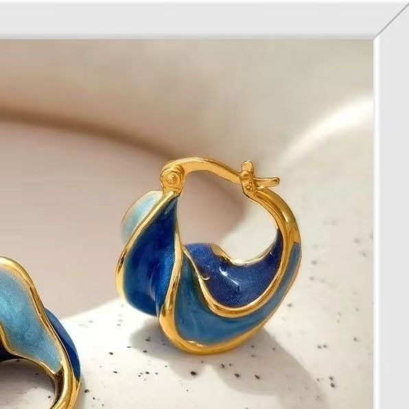 French Vintage Spiral Texture Earrings Enamel Oil Drip Detail