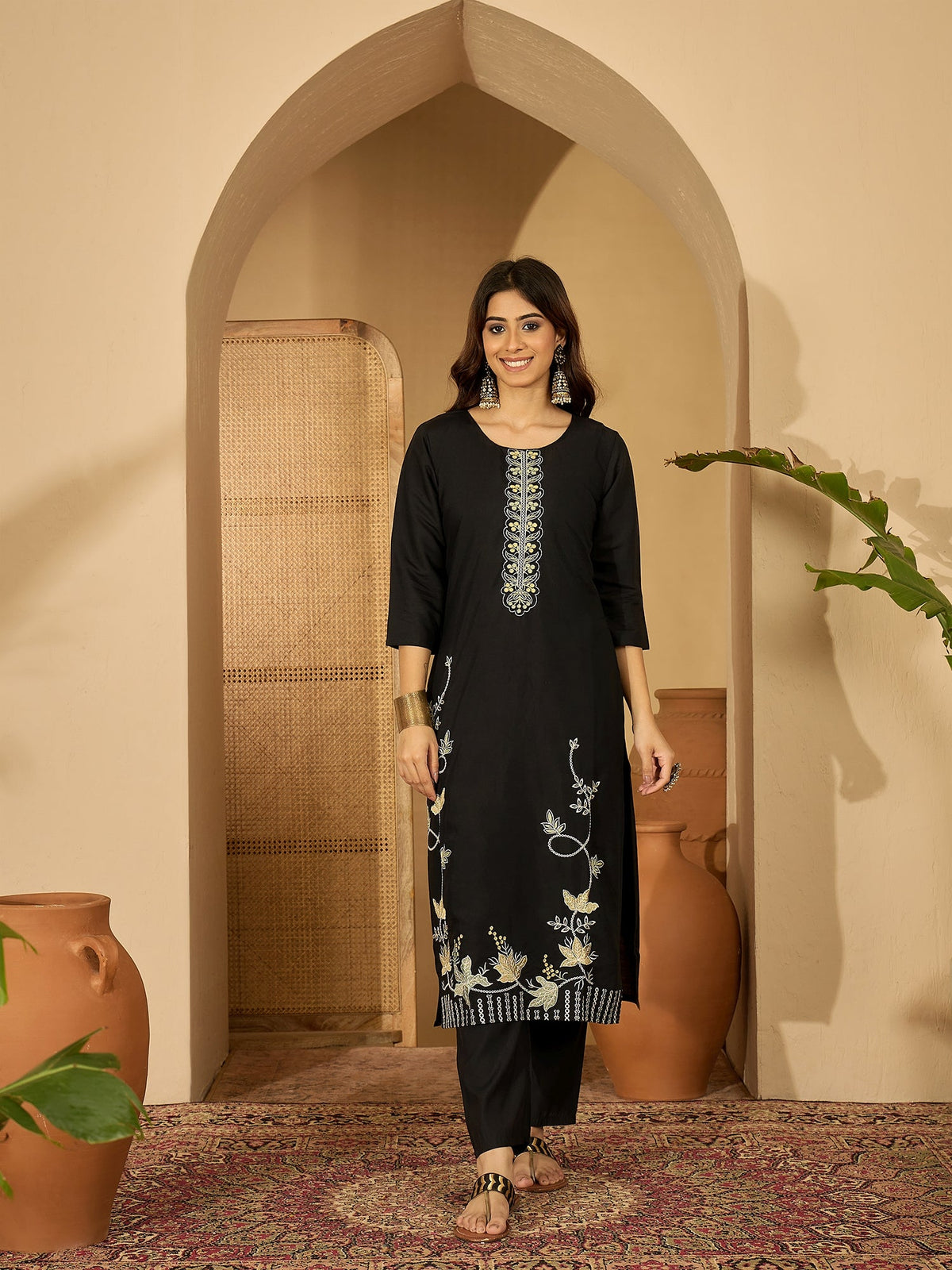 Black Silk Embroidered Kurta Set with Intricate Neckline Detail