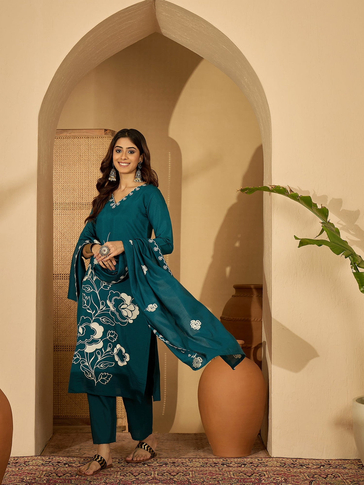Teal Silk Embroidered Kurta Set with Elegant Neckline Detail