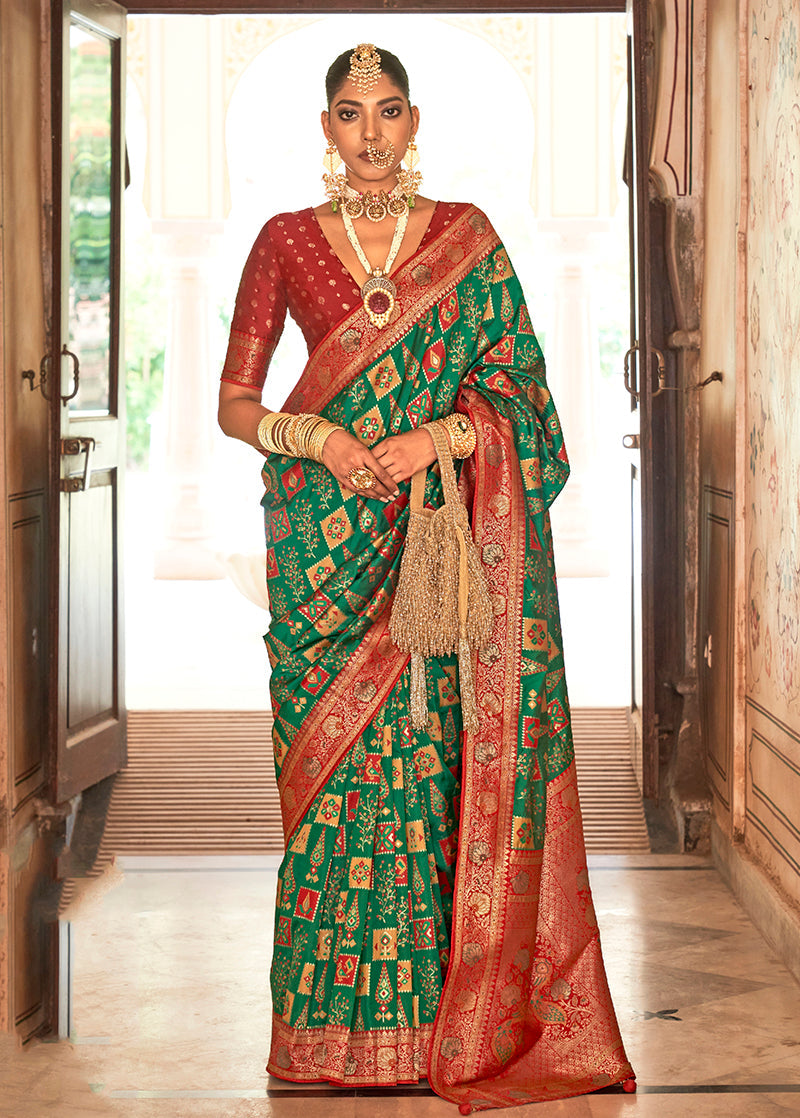 Contemporary green Banarasi silk saree with delicate weaving patterns.
