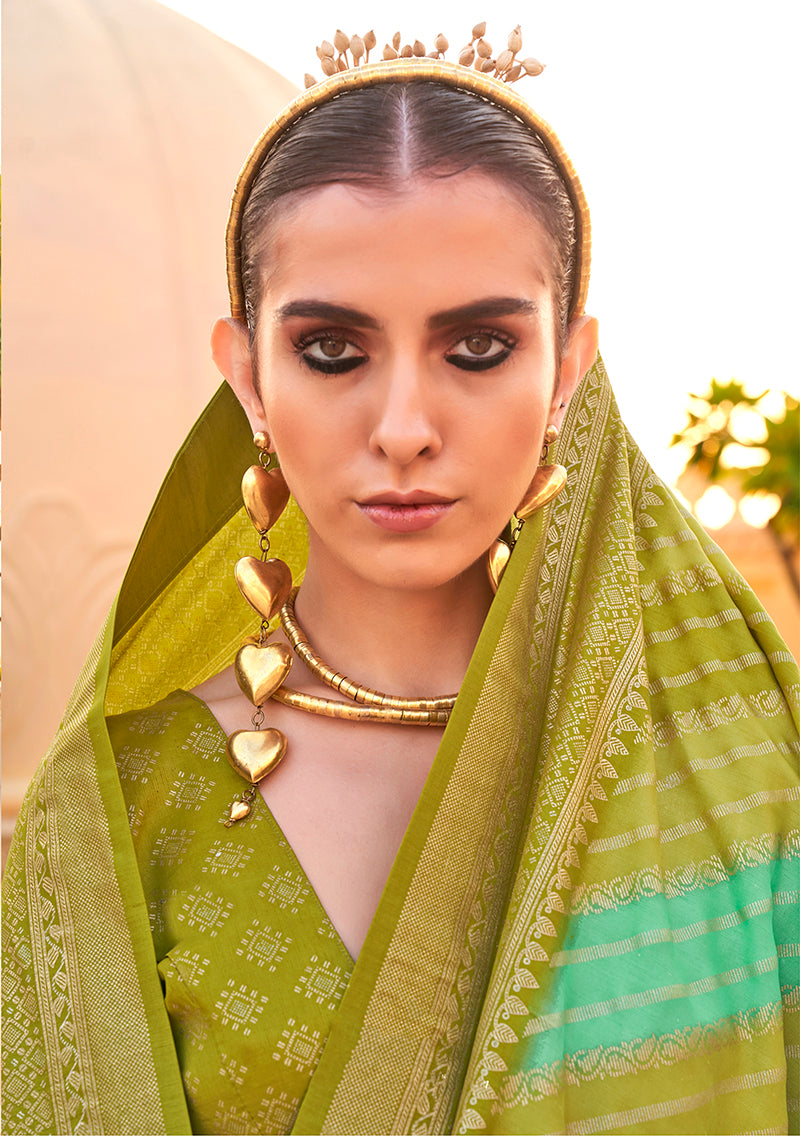 Monjolika Fashion Silk Olive Foli Print Classic Saree