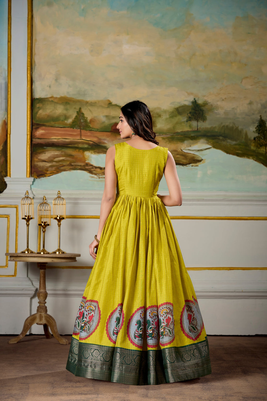 Lorenvalley Fashion Parrot and Green Dola Silk Kalamkari Print With Zari Weaving Broder Gown with Koti