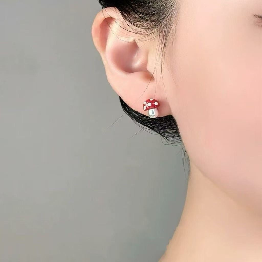 Womens Simple Stylish And Unique Ear Studs