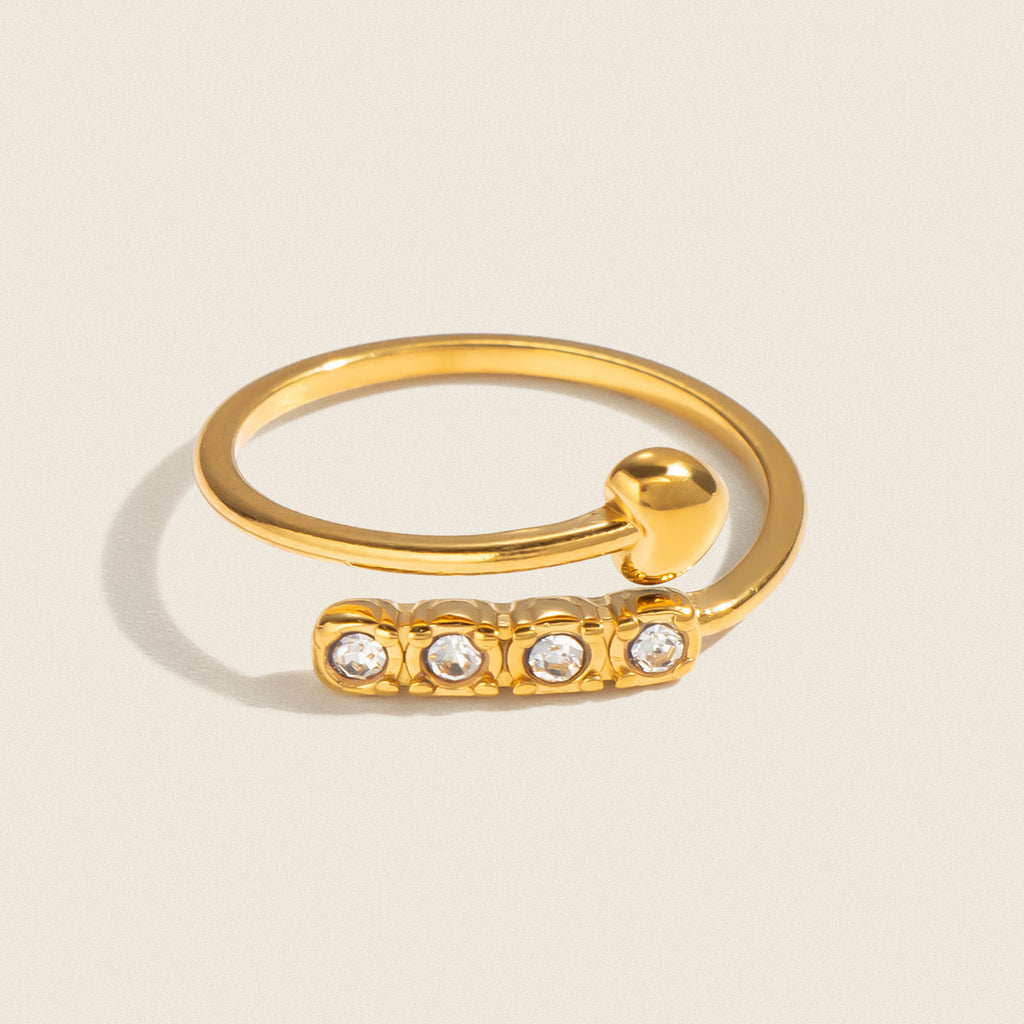 Fashionable Heart-shaped Ring With Diamonds