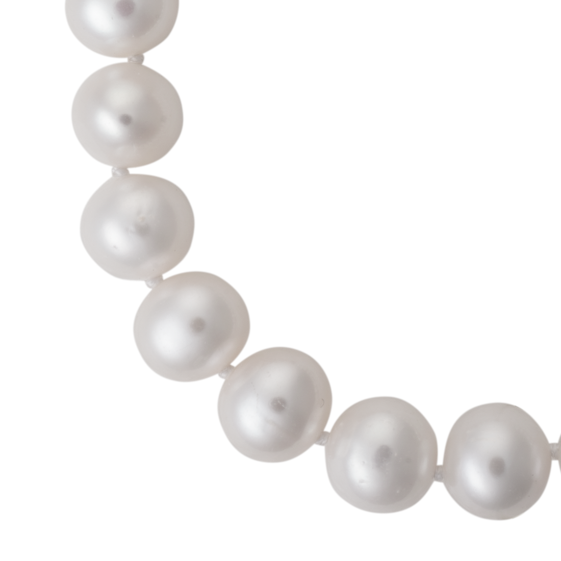 Freshwater Cultured Pearl Bracelet with Sparking Crystal Clasp - Image 6