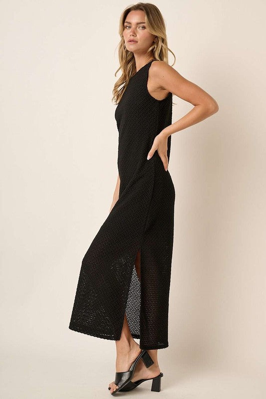 Sleeveless Side Slit Round Neck Dress in Black