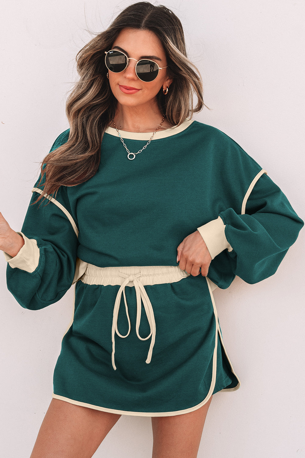 Violeta Loose Pullover and Lace-up Waist Skort Set