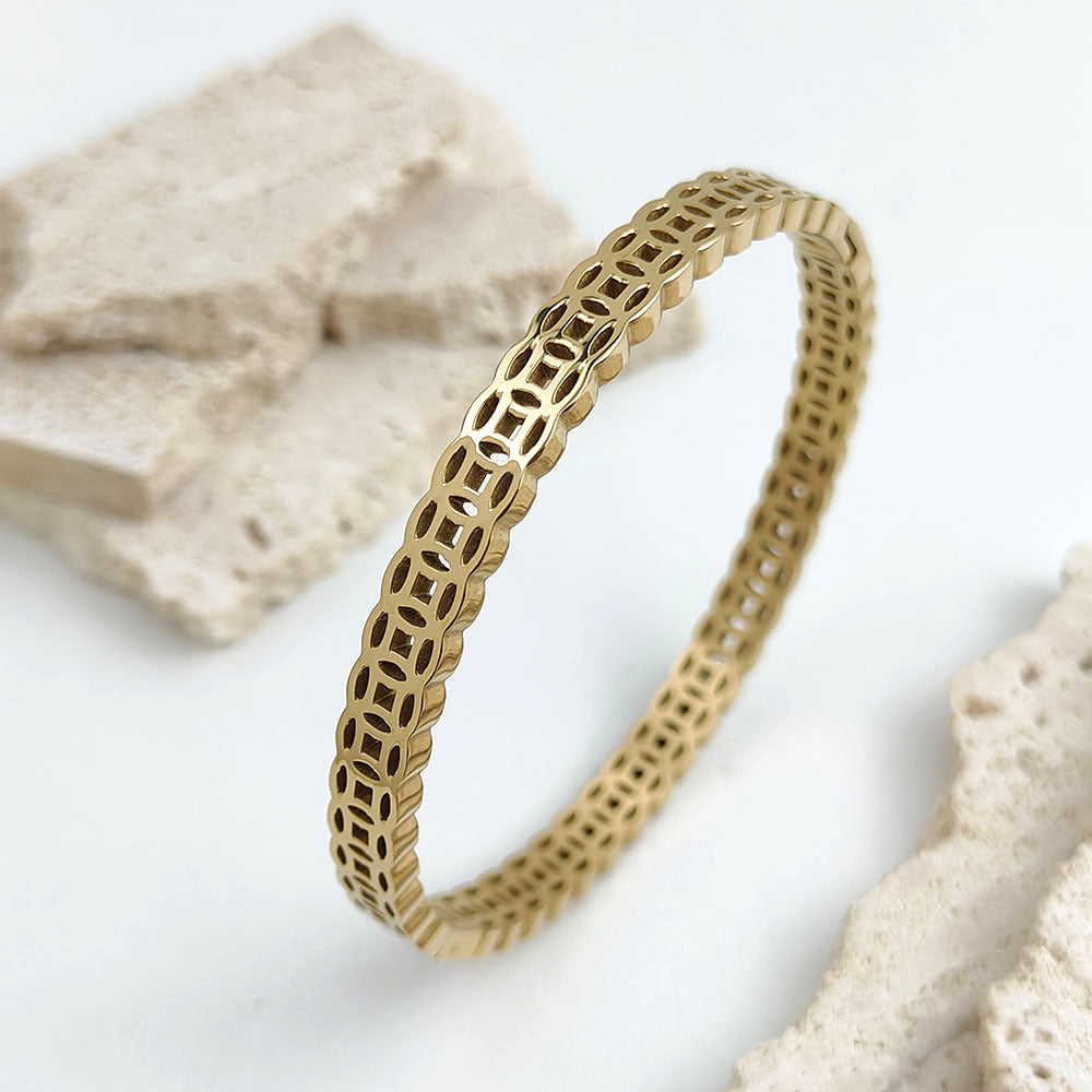 Unisex Hollowed-out Creative Casual Bracelet