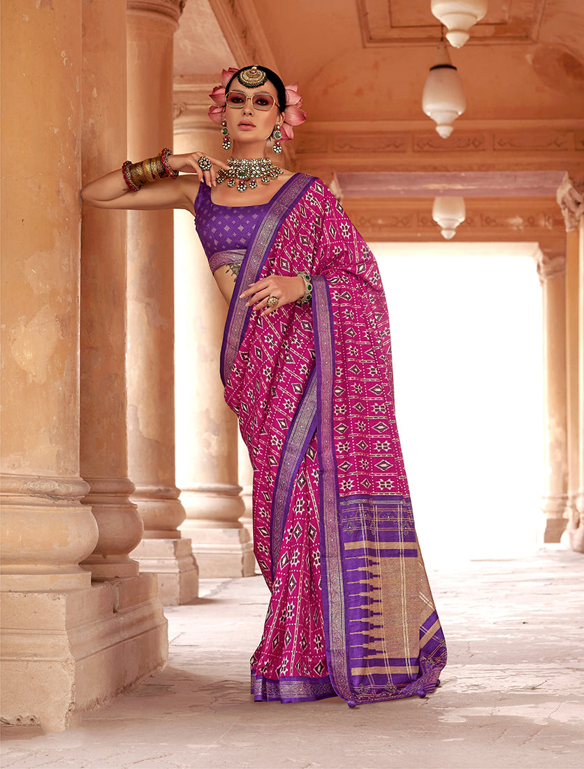 Monjolika Fashion Magenta Silk Blend Patola Print Classic Saree