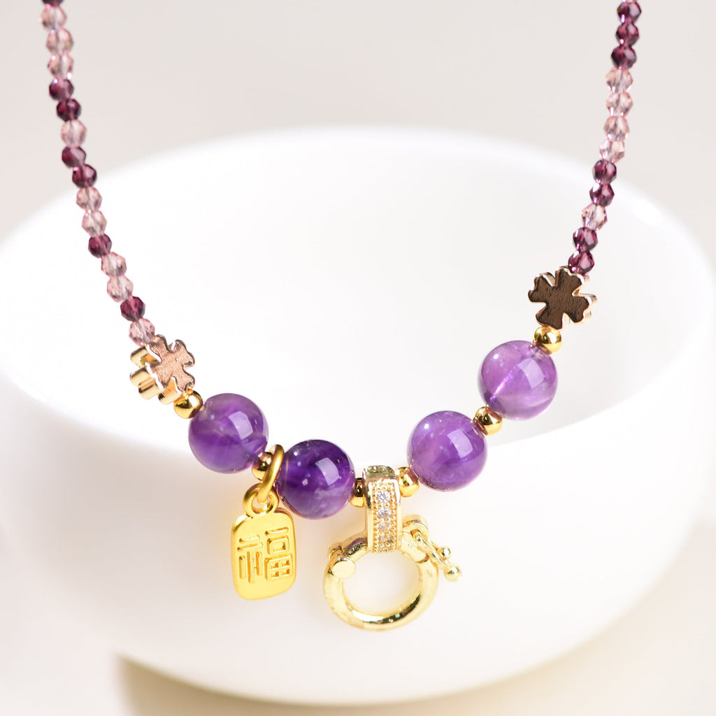 Niche High-end Jiuzi Li Fire Bead Clavicle Necklace