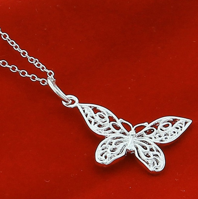 Silver Plated Empty Butterfly O-shaped Necklace Korean Necklace