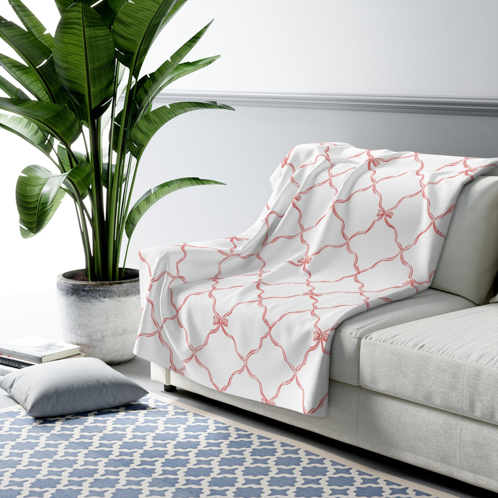 Three Bees Trellis Bow Cozy Sherpa Fleece Blanket - Red
