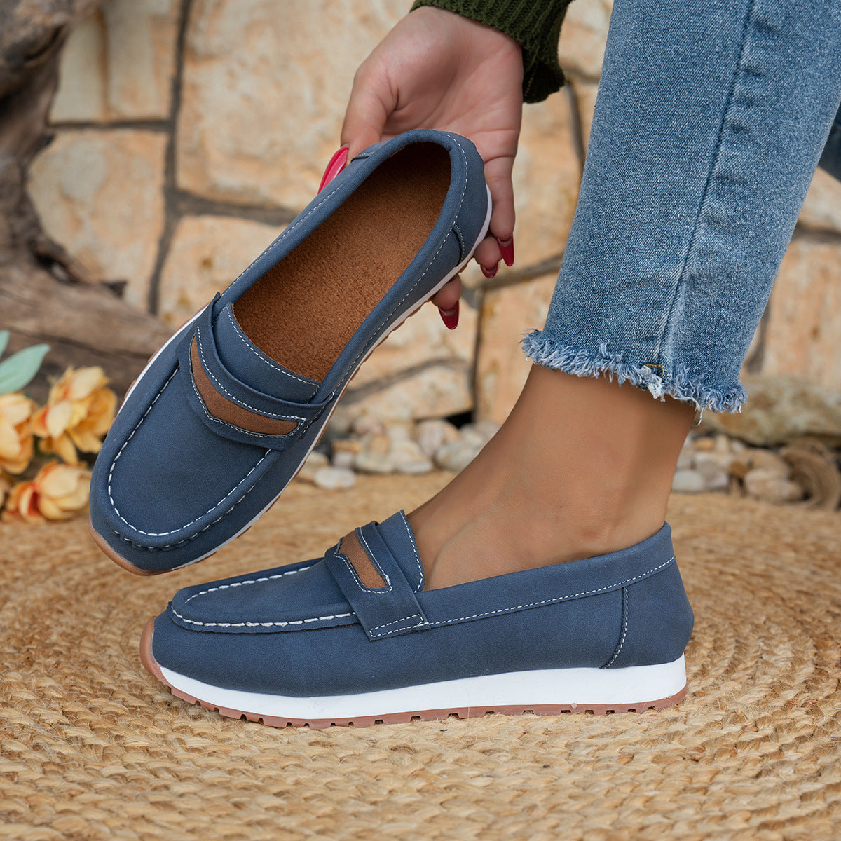Women Casual Platform Loafers Trendy Comfortable Walking Shoes