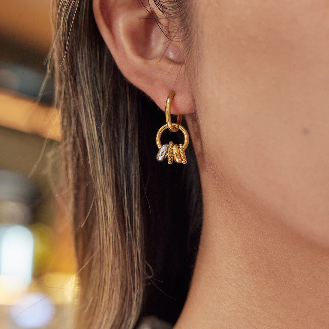 18K Gold Lightweight Luxury Hoop Earrings Minimalist Style