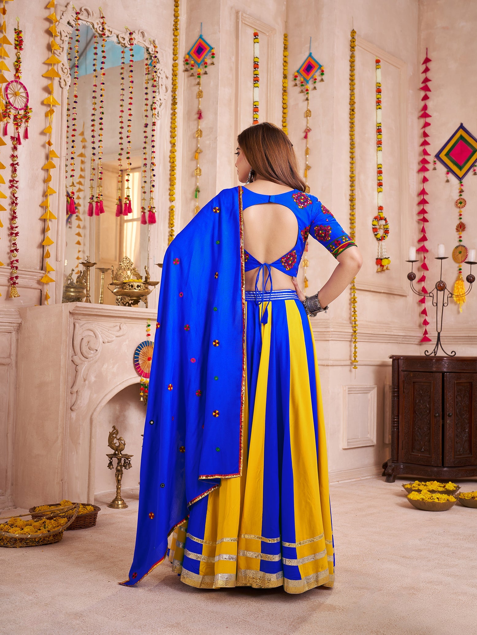 Monjolika Fashion Multicolor Viscose Cotton Navratri Chaniya Choli For Festival