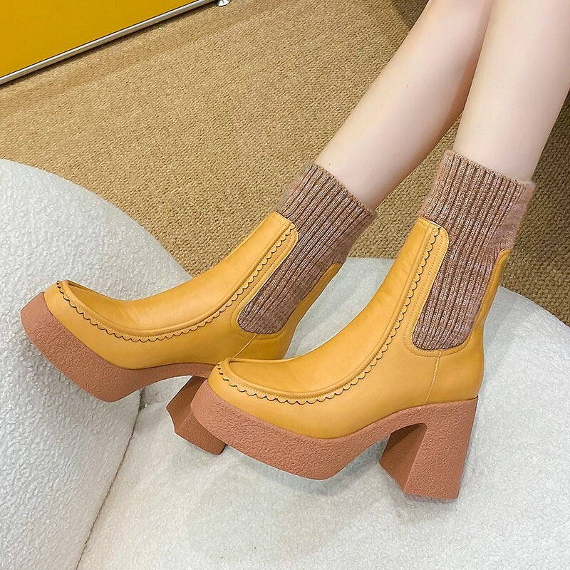 Chunky Platform Ankle Boots with Knit Cuff for Women - Image 2
