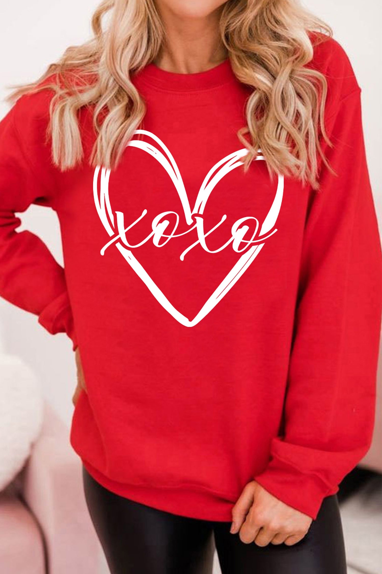 Red XOXO Valentines Heart Sketch Graphic Pullover Sweatshirt
