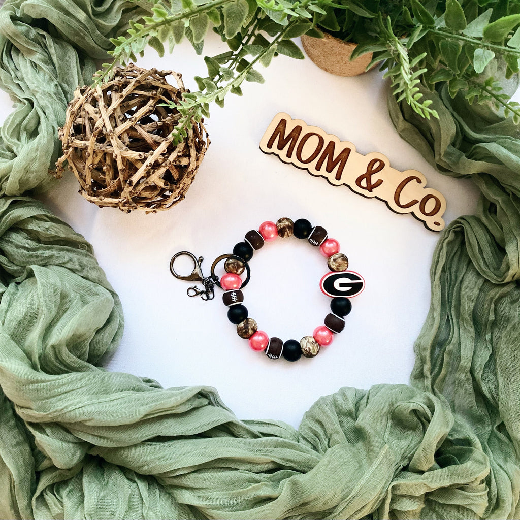 Georgia Bulldawgs and Camo Bead Wristlet