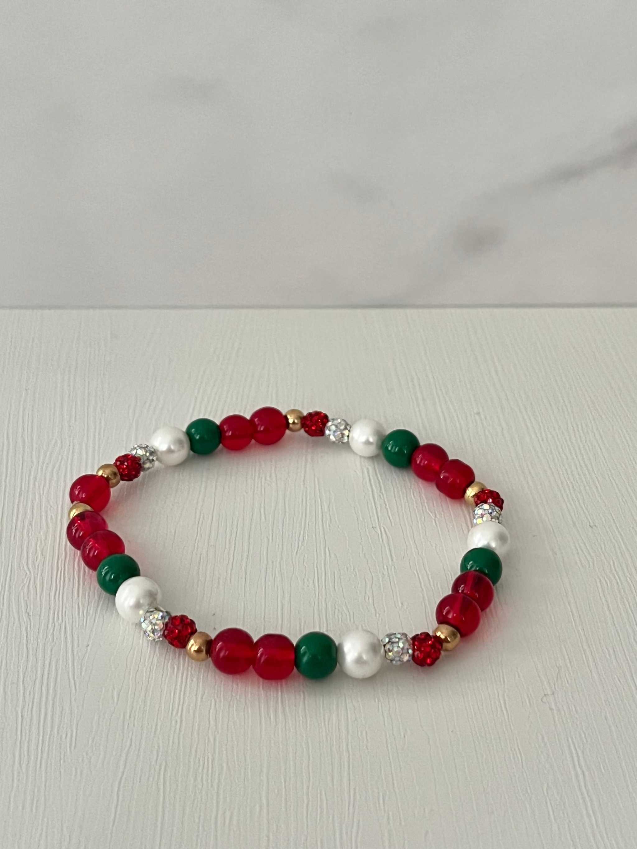 Christmas Jeweled Bead Bracelet - Festive Holiday Stretch Jewelry