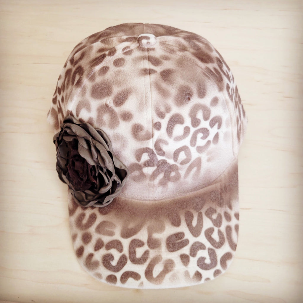 Hand-Painted Ivory Leopard Print Suede Baseball Cap with Flower - Image 3