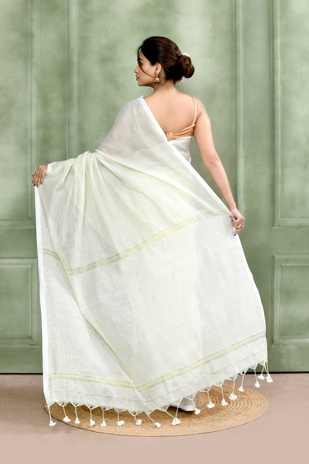 White Embellished Cotton Blend Zari Check Handloom Saree