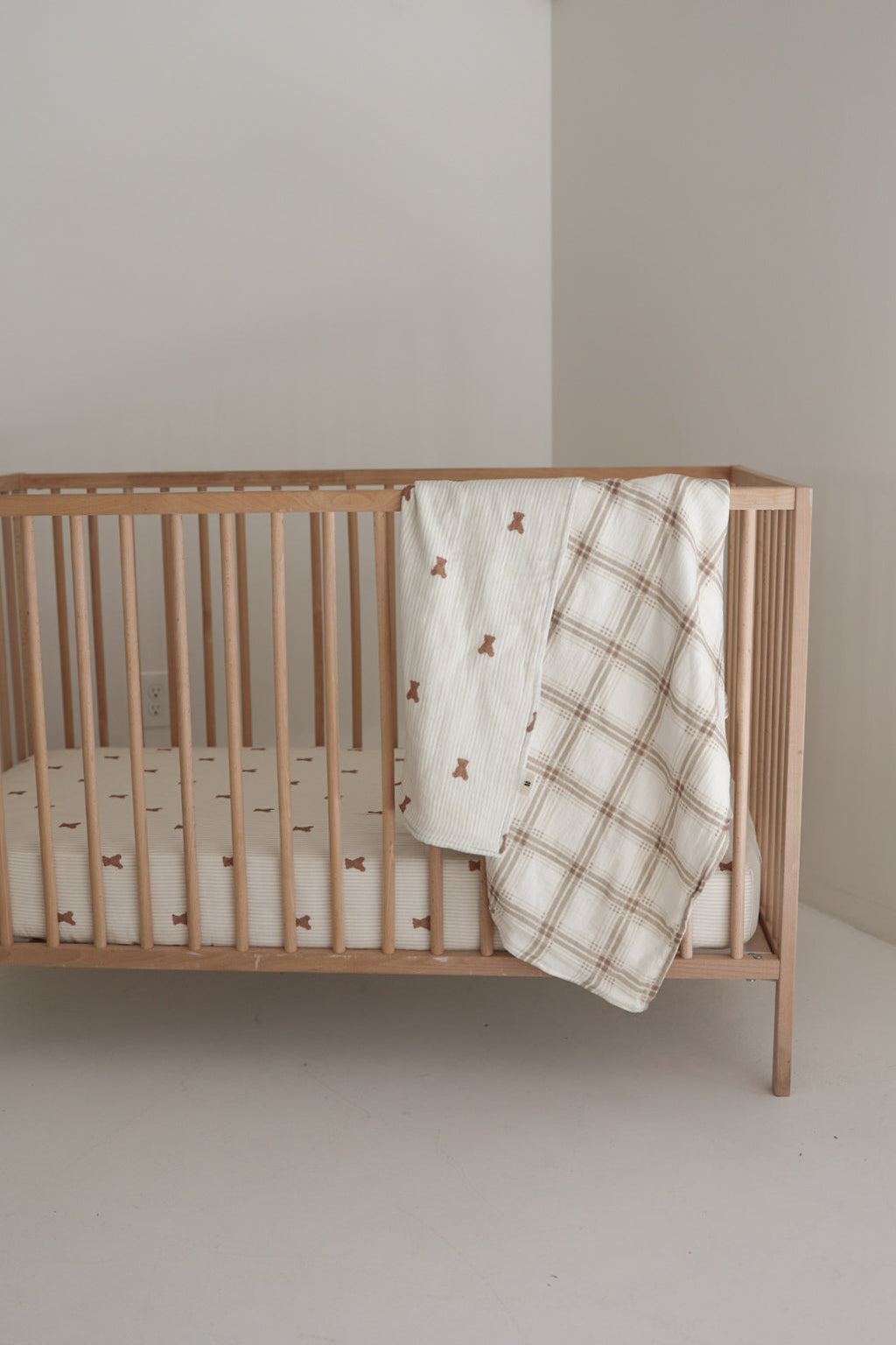 Reversible Teddy and Plaid Muslin Cotton Baby Quilt 47x47 - Image 2