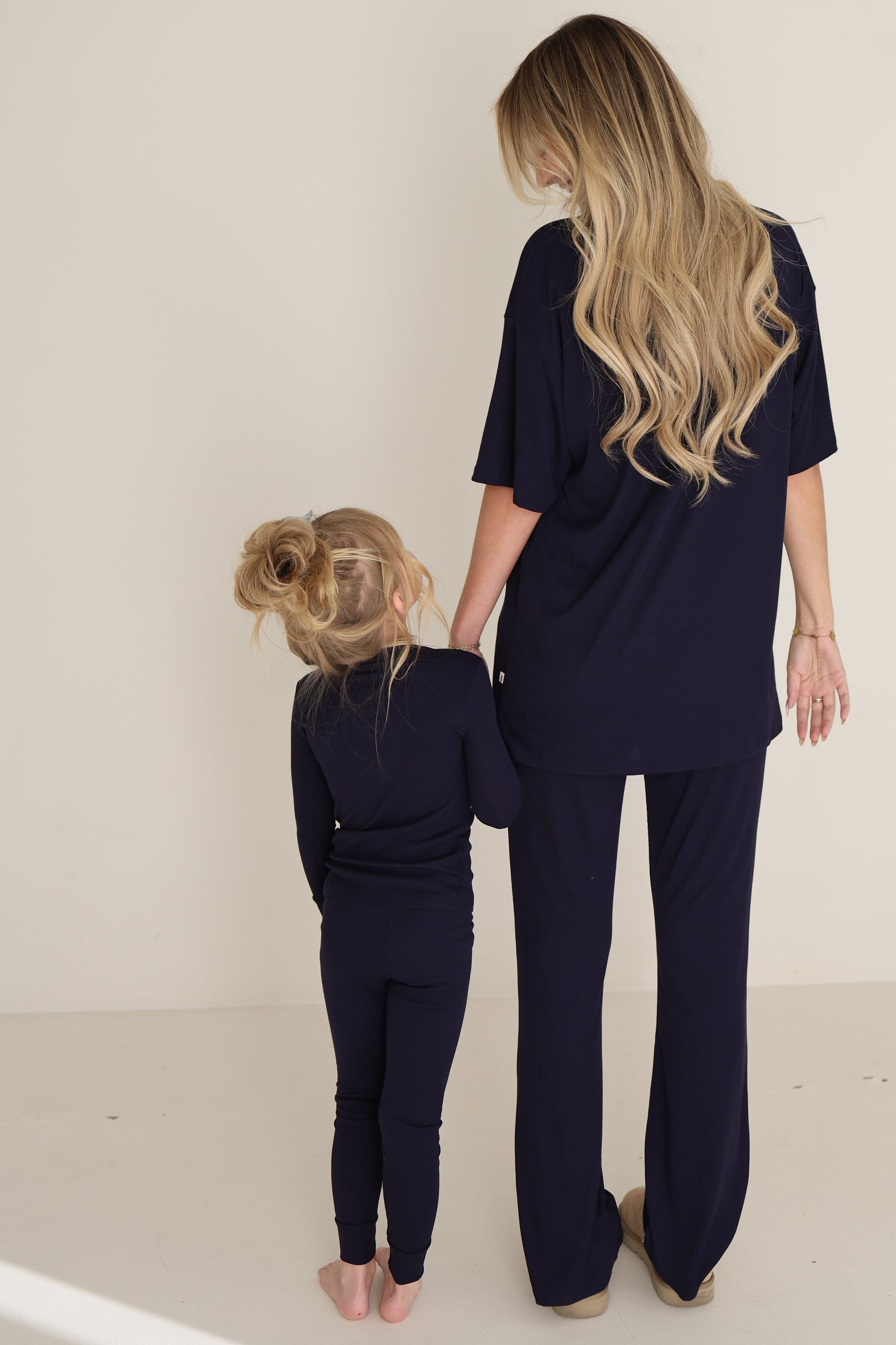 Women's Short Sleeve Ribbed Bamboo Lounge Set in Blueberry