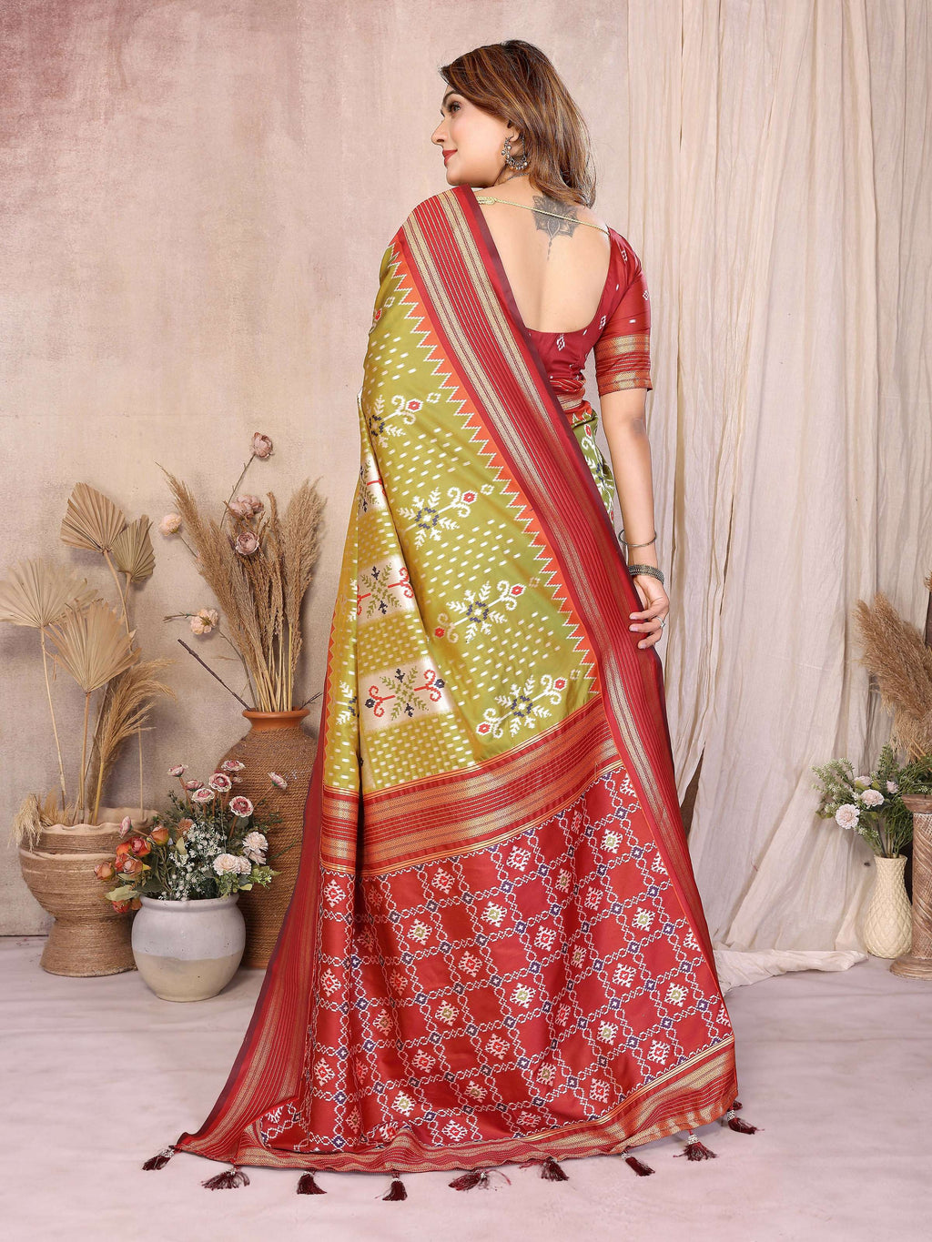 Pista Soft Silk Weaving Saree for Elegant Occasions
