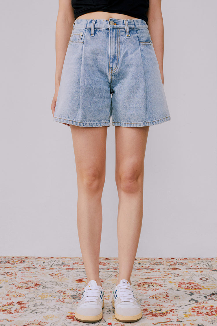 Light Blue Pleated Short Jeans for All