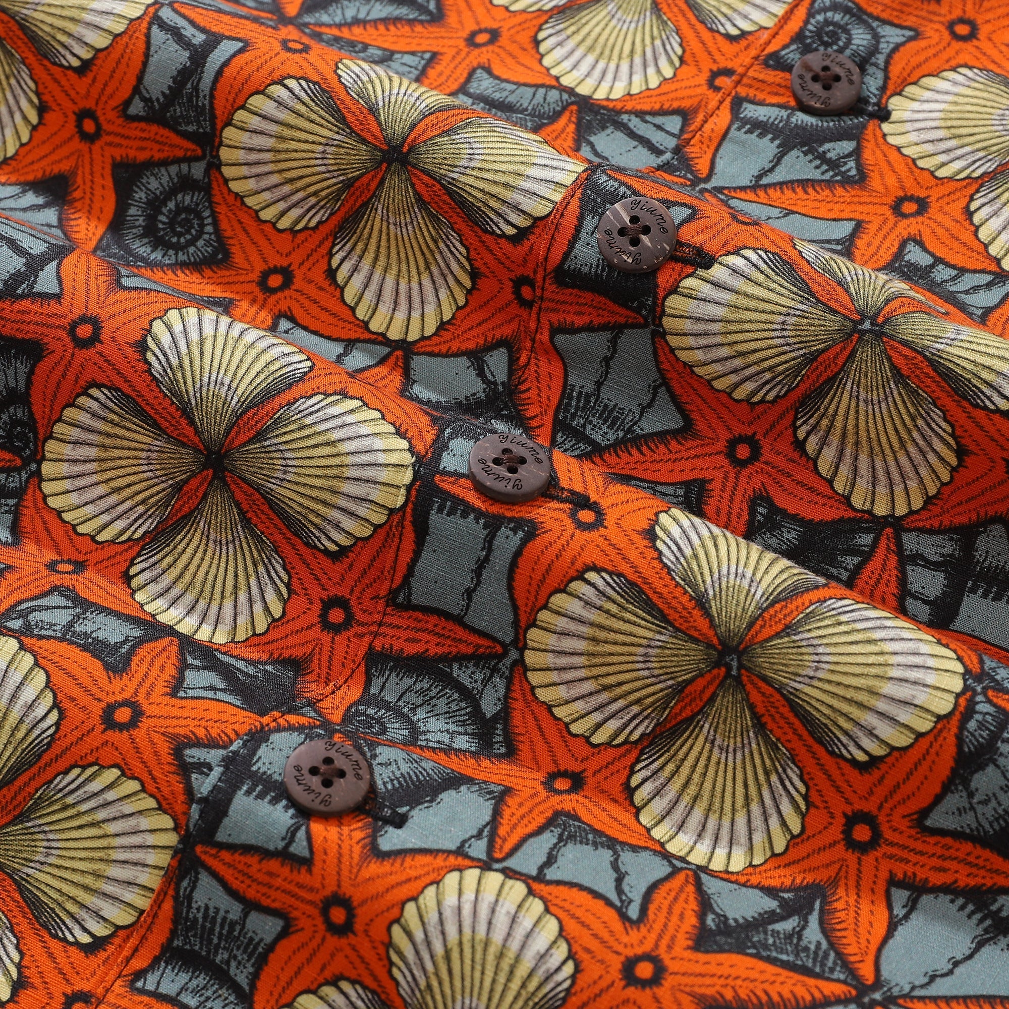 Vintage Hawaiian Coastal Starfish and Shells Camp Shirt