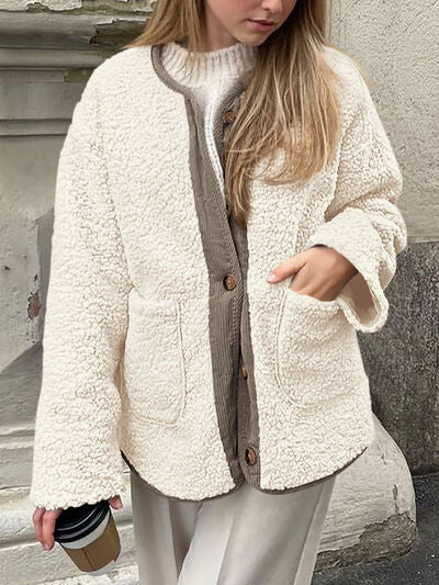 Women's Cozy Sherpa Fleece Button Up Jacket with Functional Pockets