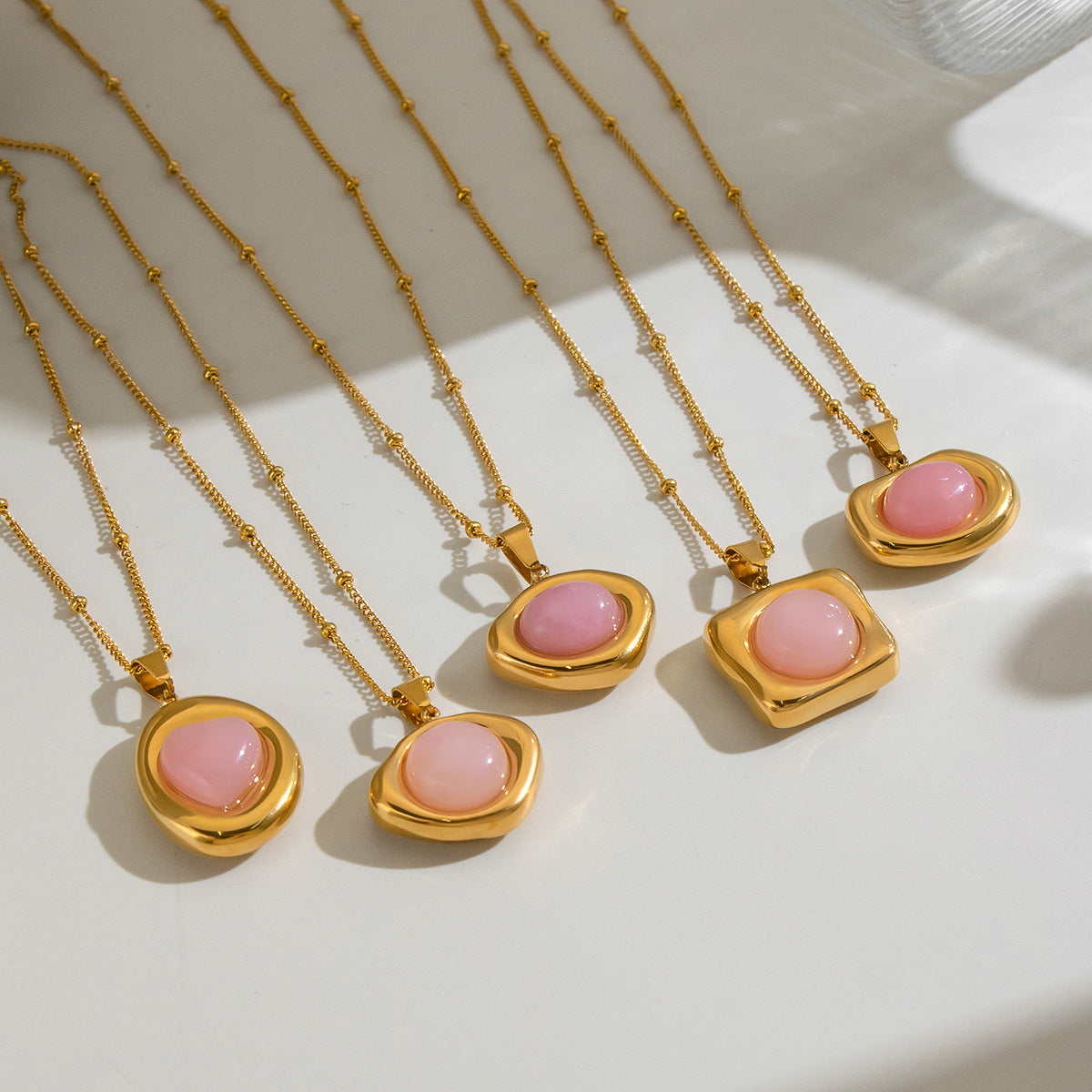 Natural Stone High-end Necklace With An 18K Gold Pendant