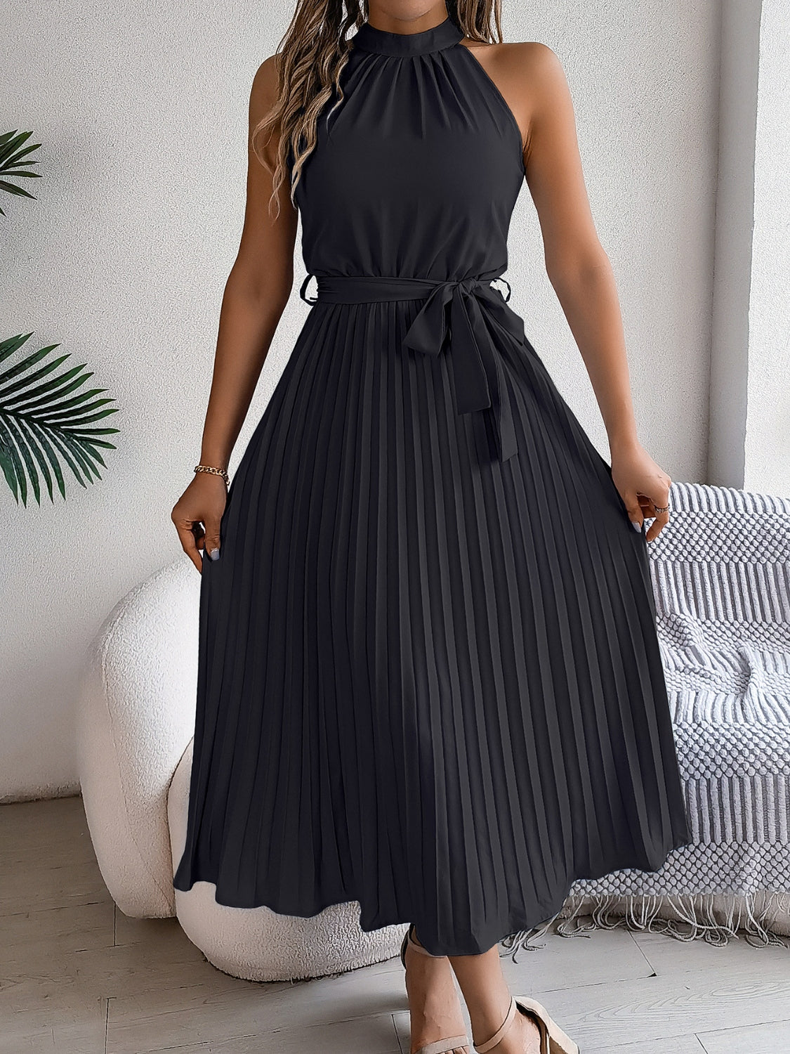 Elegant Sleeveless Midi Dress in Pink, Burgundy, and Black