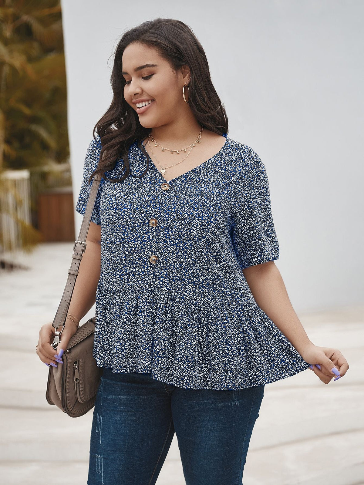 Plus Size Women's Short Sleeve Tops and Shirts