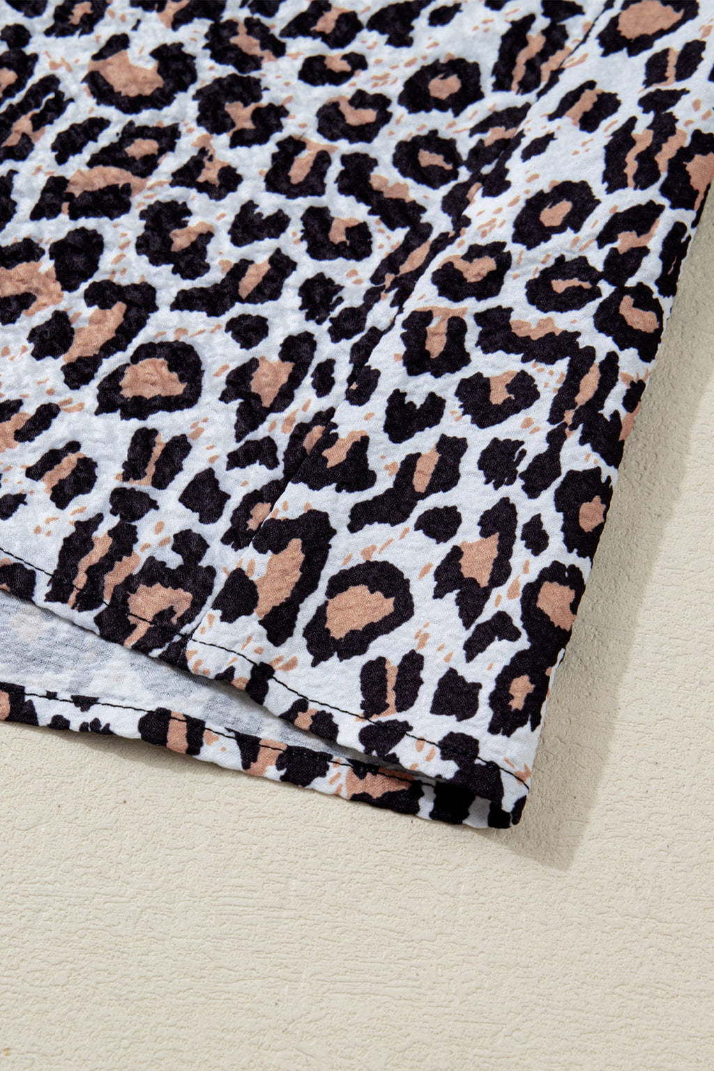 Leopard Contrast Frill V-Neck Trim Shirt