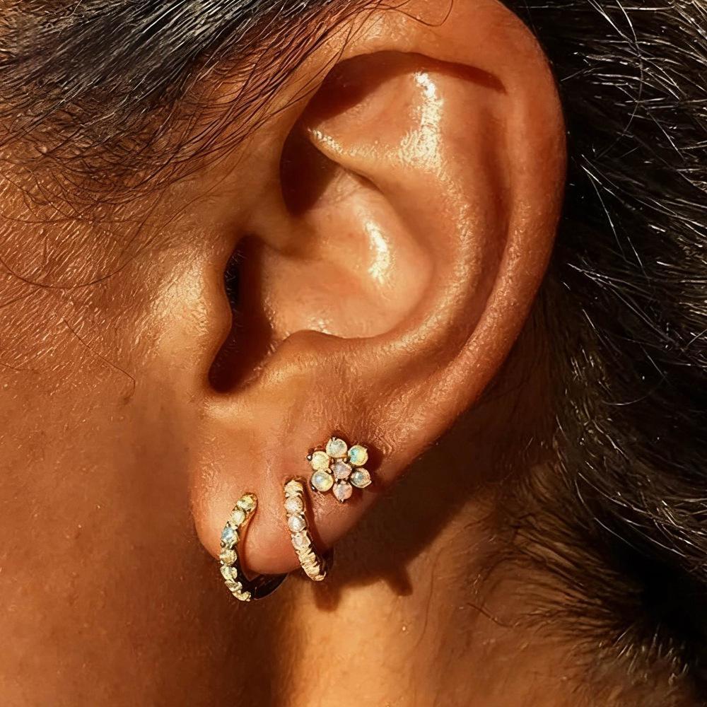 Womens Minimalist Versatile And Elegant Earrings