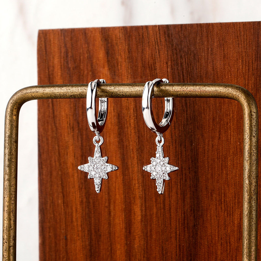 Close-set Zircon Cool Temperament Earrings