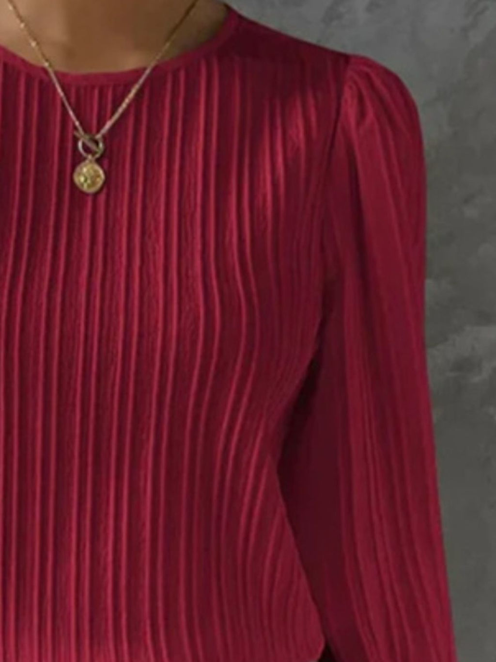White Round Neck Pleated Long Sleeve Blouse