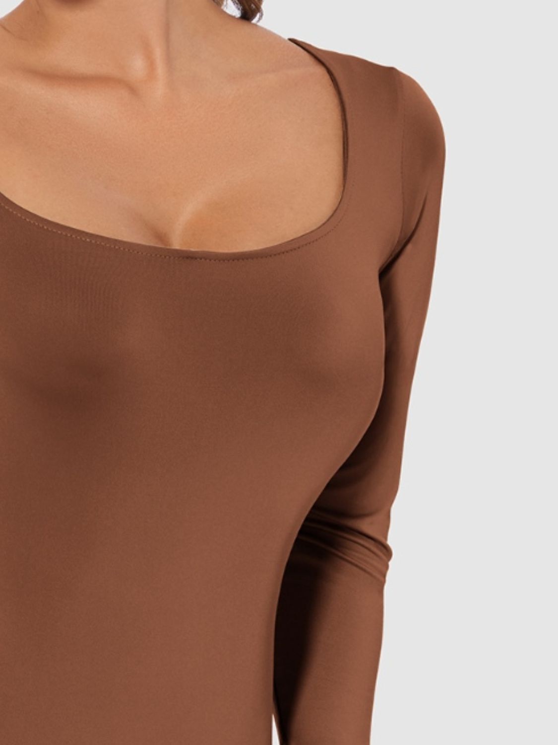 Women's White Long Sleeve Scoop Neck Basic Bodysuit - Image 9