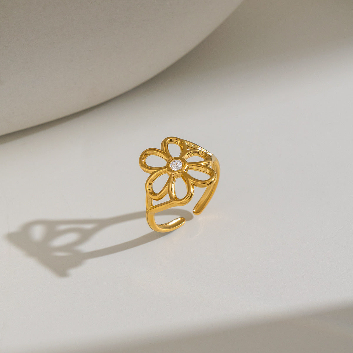 8k Gold Titanium Steel Zircon Five-pointed Star Ring