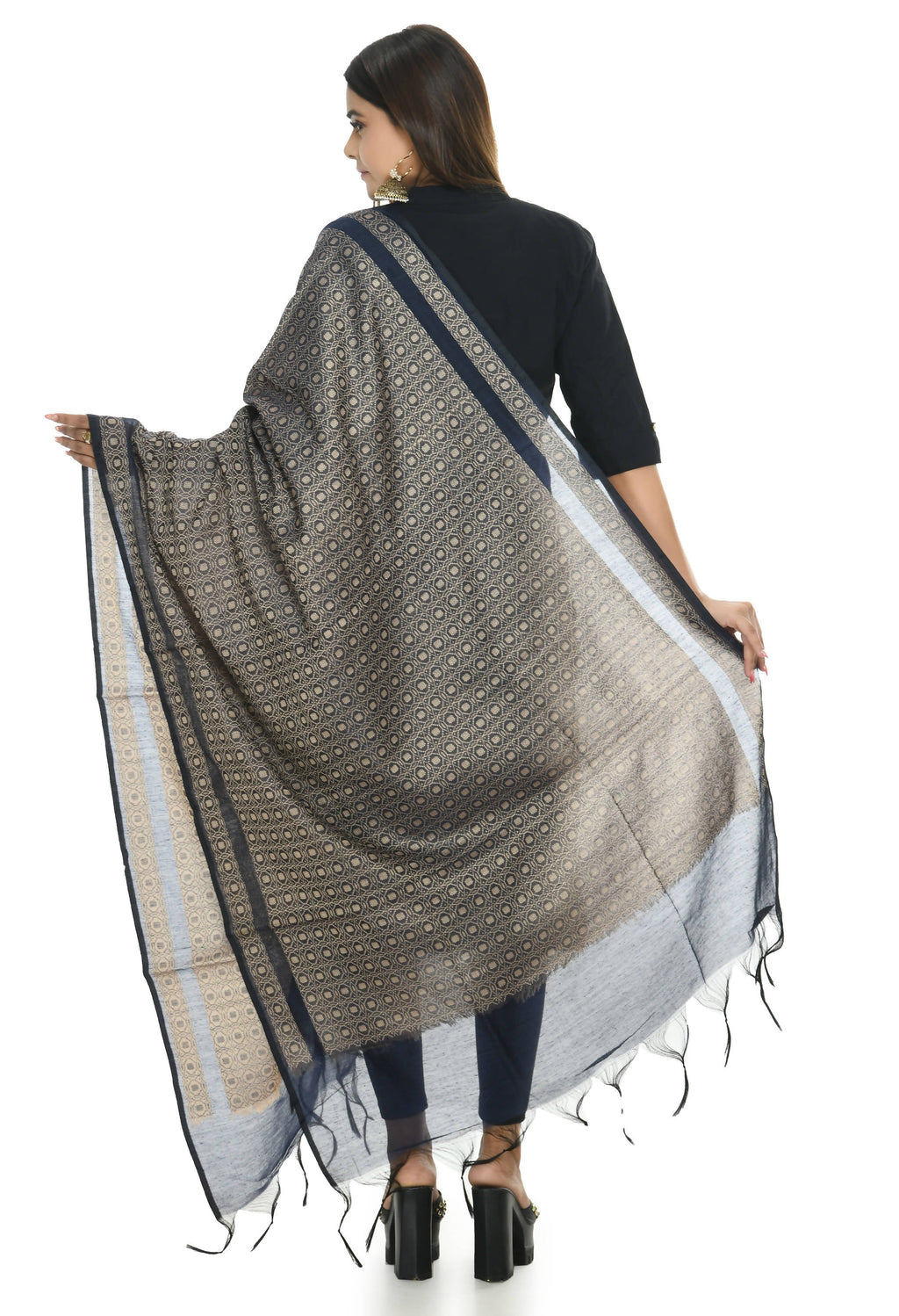 Navy Blue Handloom Cotton Dupatta - Classic Ethnic Accessory