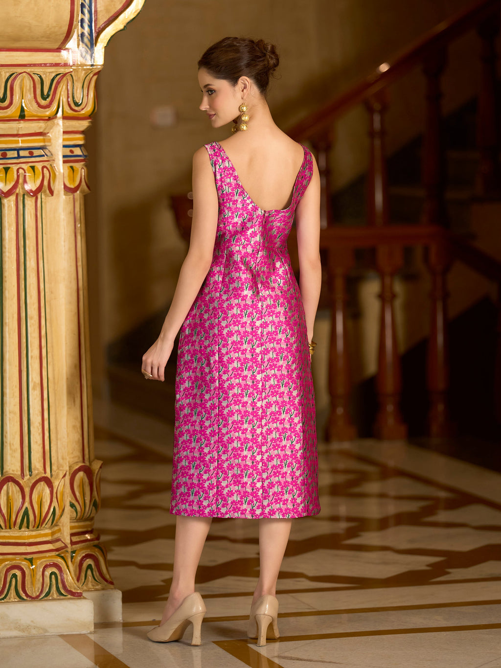 Pink Floral Jacquard Bodycon Midi Dress with Front Slit