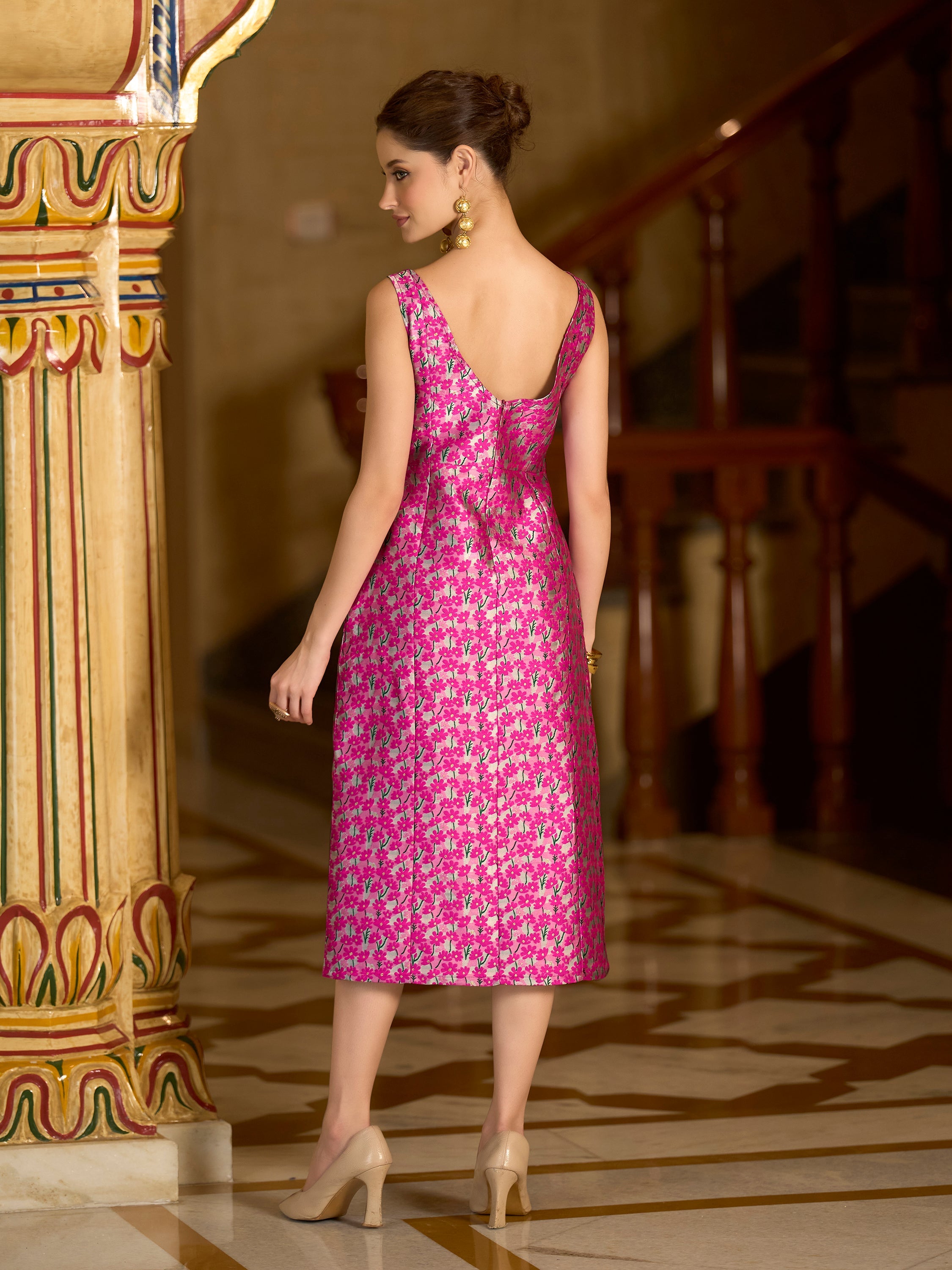 Pink Floral Jacquard Bodycon Midi Dress with Front Slit