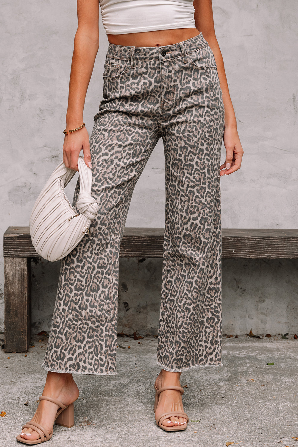 Wide Leg High Waist Frayed Edge Jeans