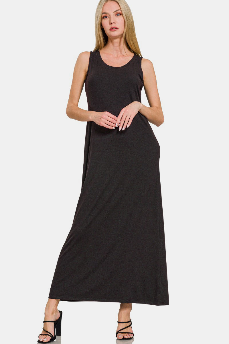 A simple and classic black scoop neck tank dress made from knit fabric.
