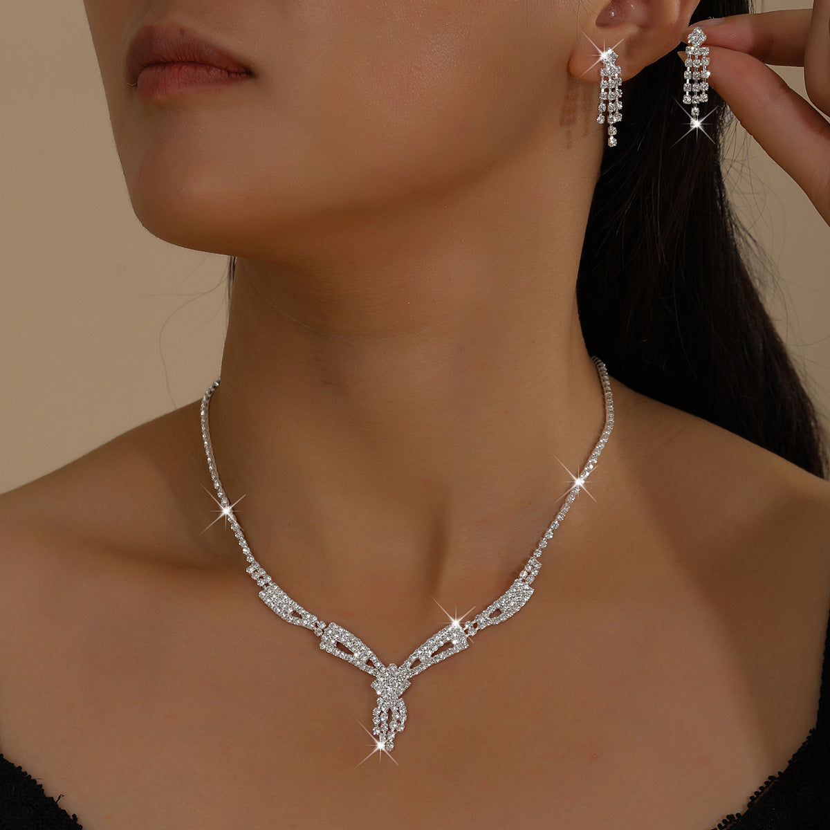 Yiwu Cross-Border Bridal Necklace And Earrings Set Wedding Simple Versatile Gorgeous Light Luxury Grab Chain Rhinestone Set