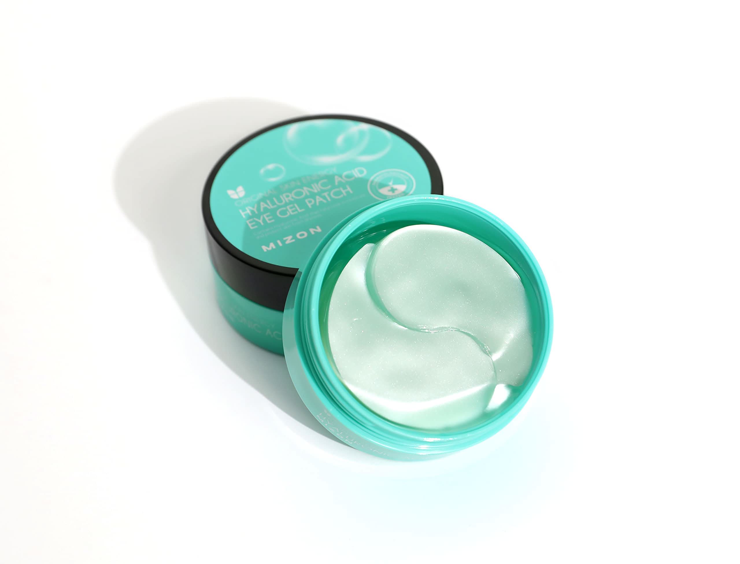 Hyaluronic Acid Hydrogel Eye Patches for Deep Hydration
